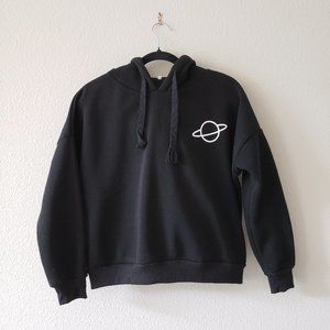 Black Saturn Planet Graphic Cropped Hoodie Sweatshirt M